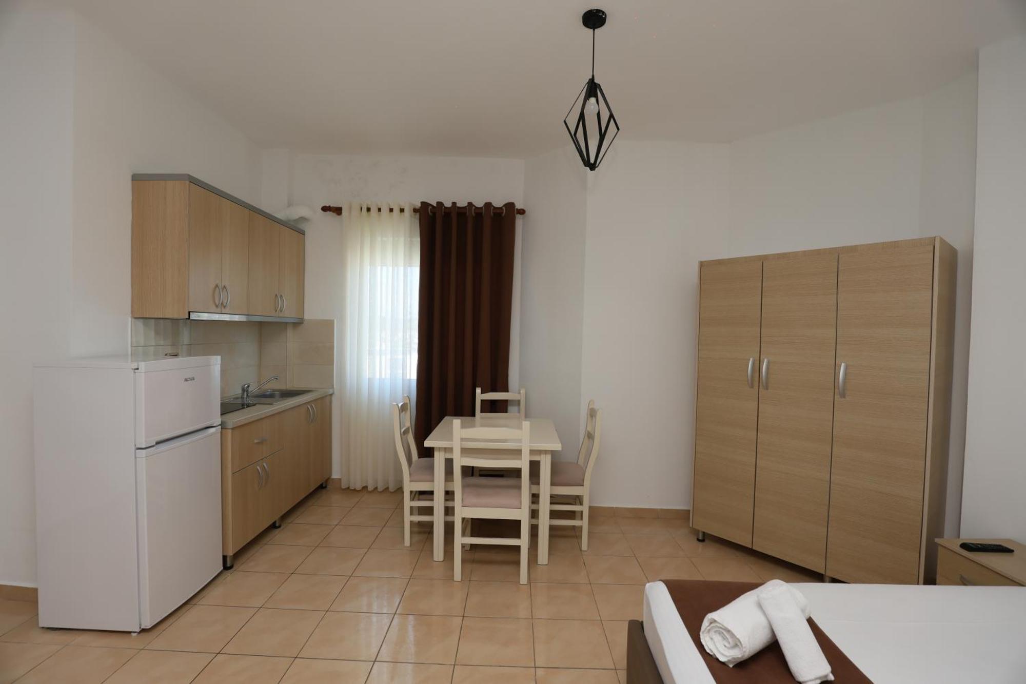 Michelle Apartments Ksamil Exterior foto